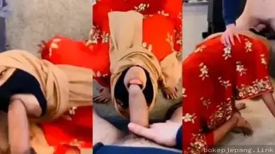 Bokep Hijab Pelacur Ahli Ngulum Kontol Ganas Bikin Muncrat deras