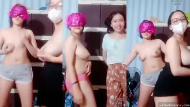 Bokep Live Tante Tobrut Live Bugil Bareng Bestie