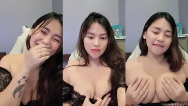 Cewek seksi banget pamer body di live