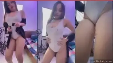 DJ Bebibii Memek Mulus Tubuh Bening Susu Montok Digenjot