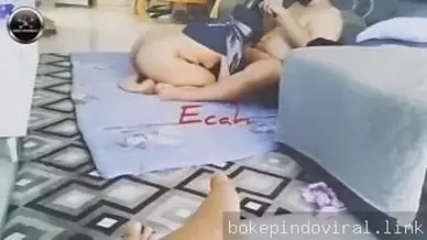 Tante Jilbab Biru Mata Tertutup Ngewe Liar Memek Basah